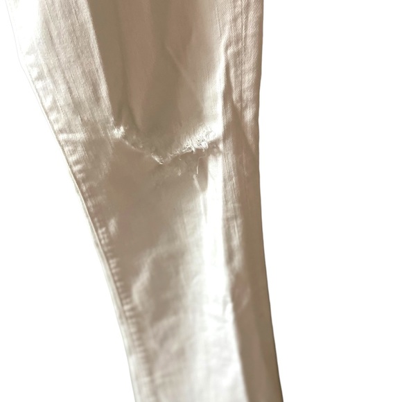 CoH White Distressed Straight Leg Jean - Sz 28 - Picture 5 of 12